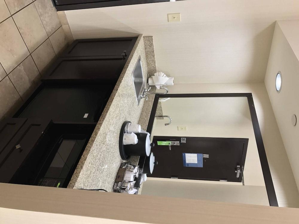 Hampton Inn y Suites Las Vegas South Exterior foto