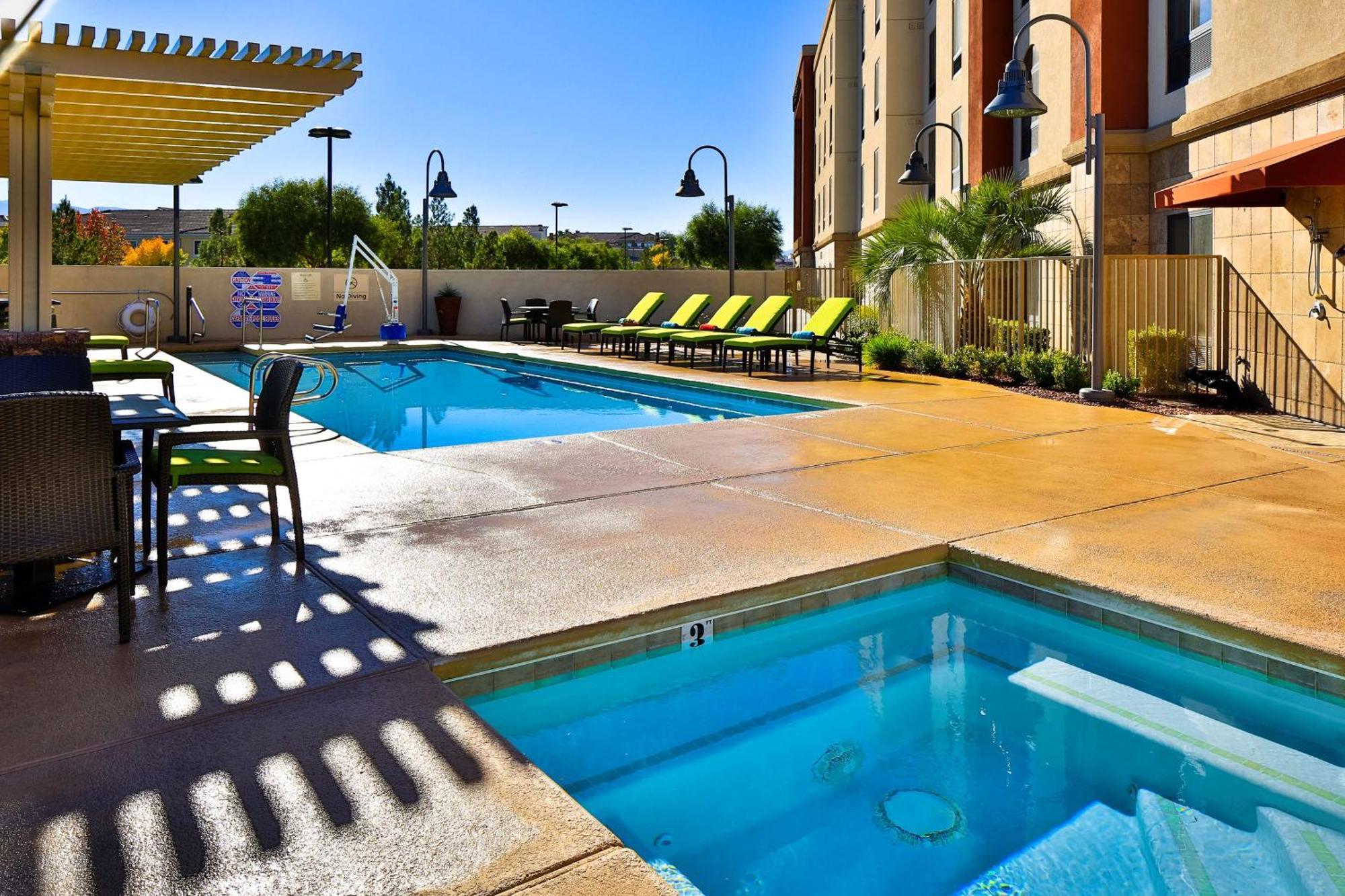 Hampton Inn y Suites Las Vegas South Exterior foto