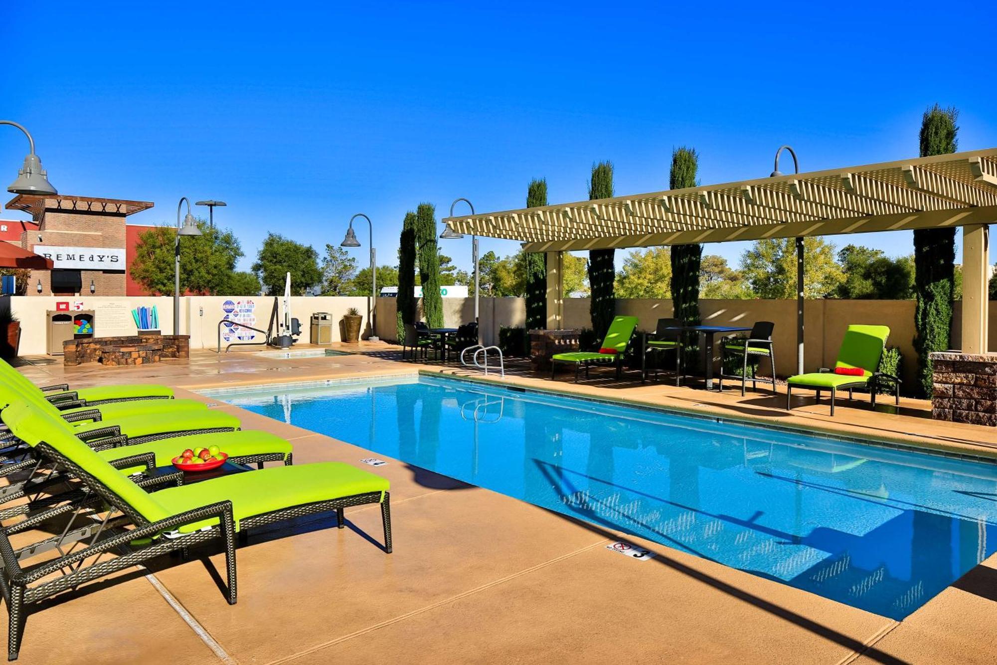 Hampton Inn y Suites Las Vegas South Exterior foto